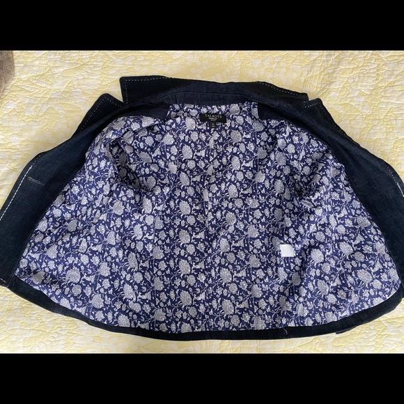 Talbots 6P denim blazer/jacket - Picture 3 of 5